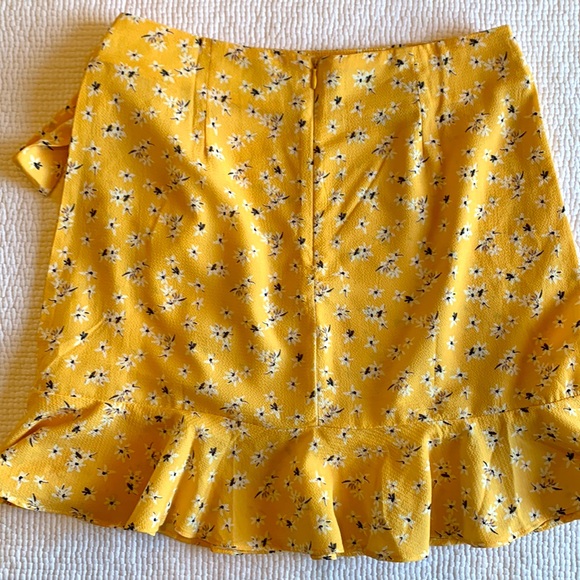 Host Pick✨ Princess Polly • Zecca Mini Skirt - Picture 7 of 13